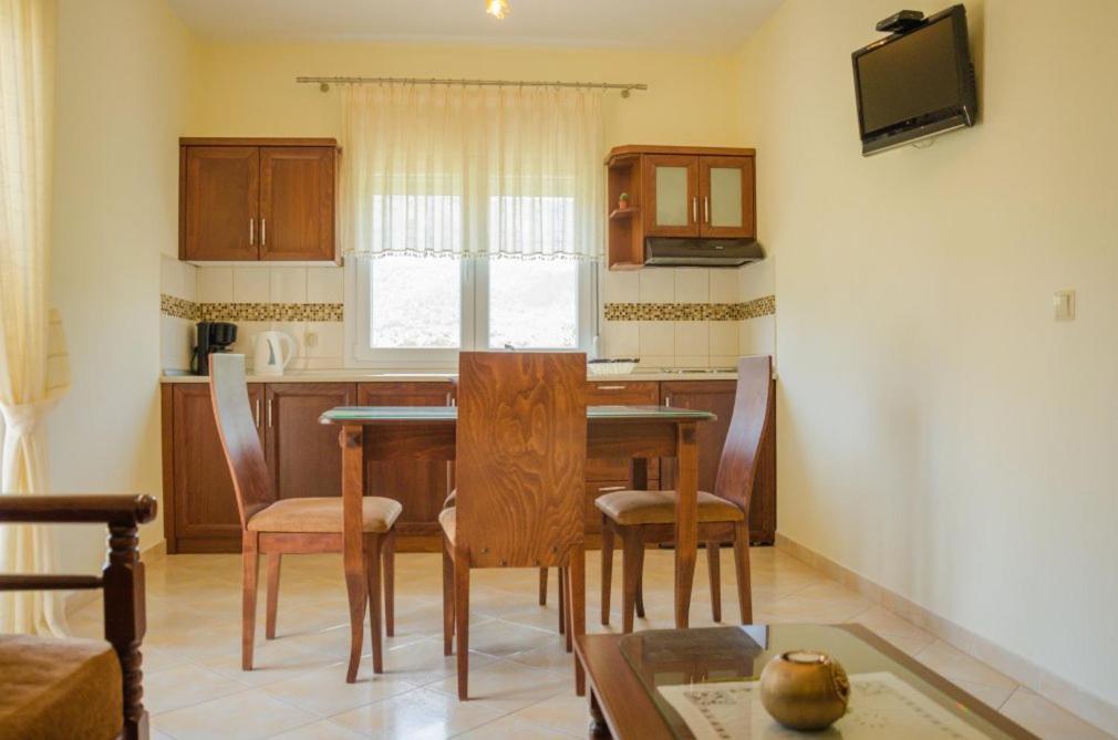 San Giorgio Apartments Skala Potamia  Oda fotoğraf